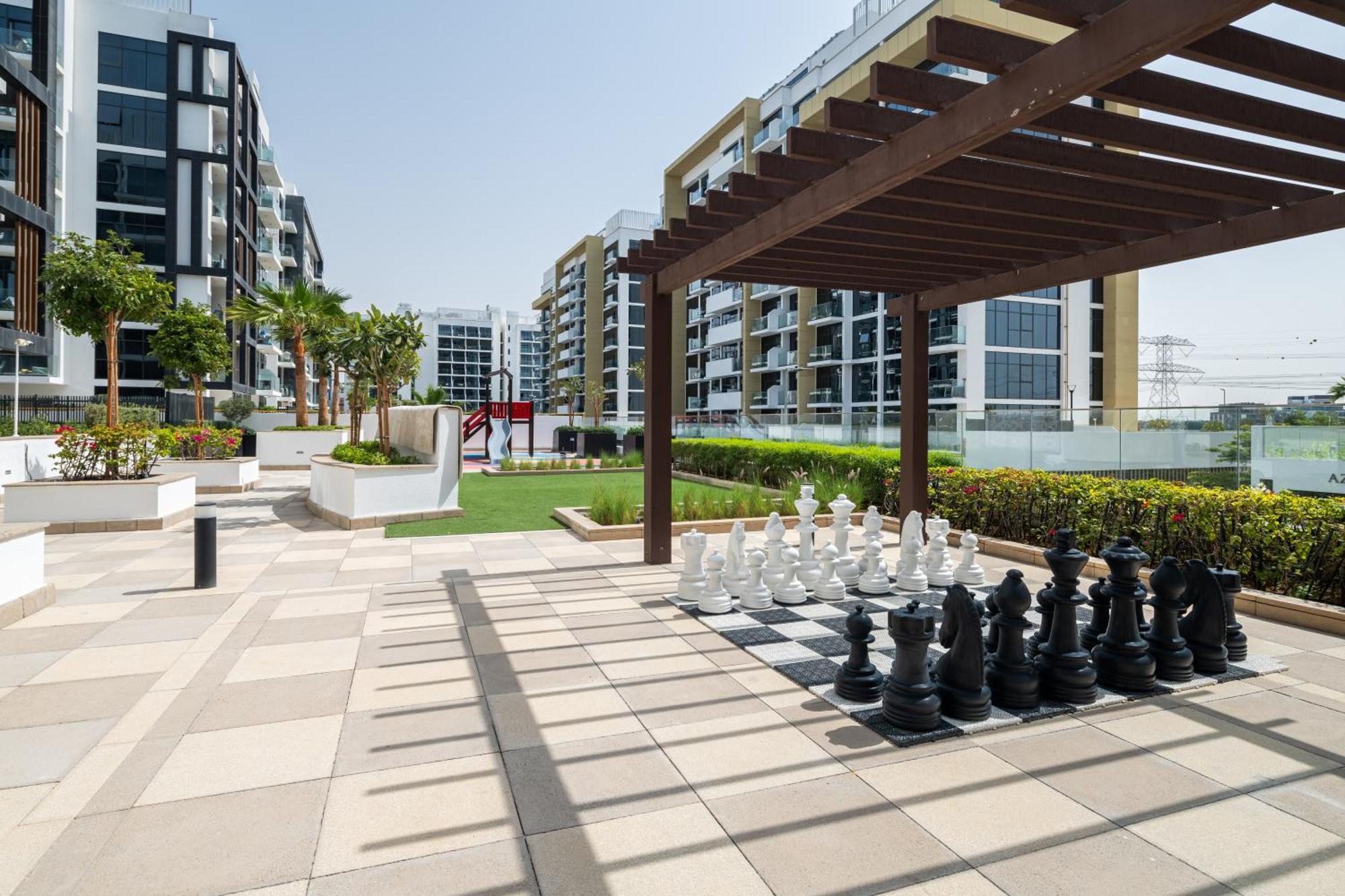 Apartment Deluxe 2 Bedroom In Azizi Riviera Dubai