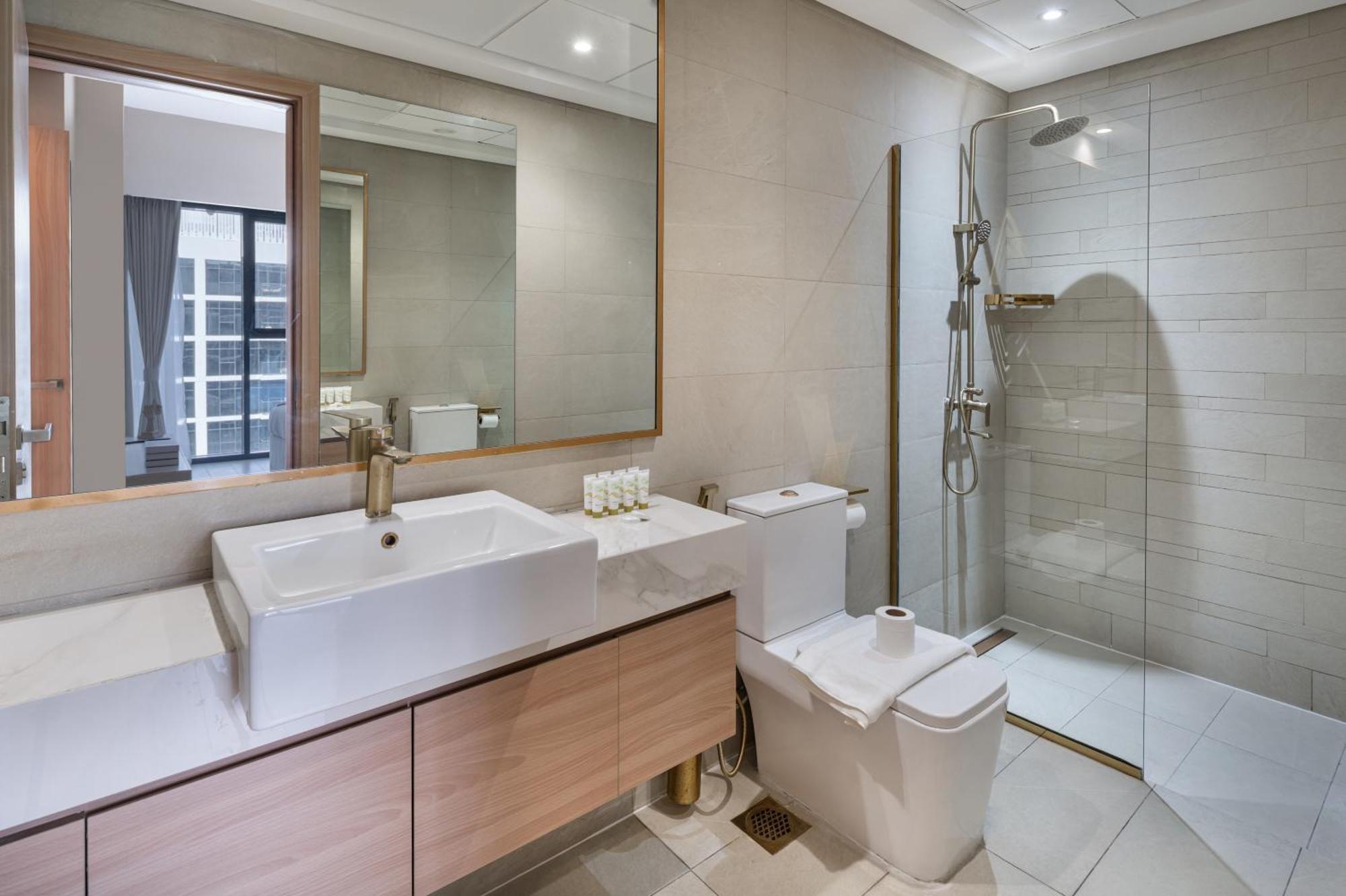 Deluxe 2 Bedroom In Azizi Riviera