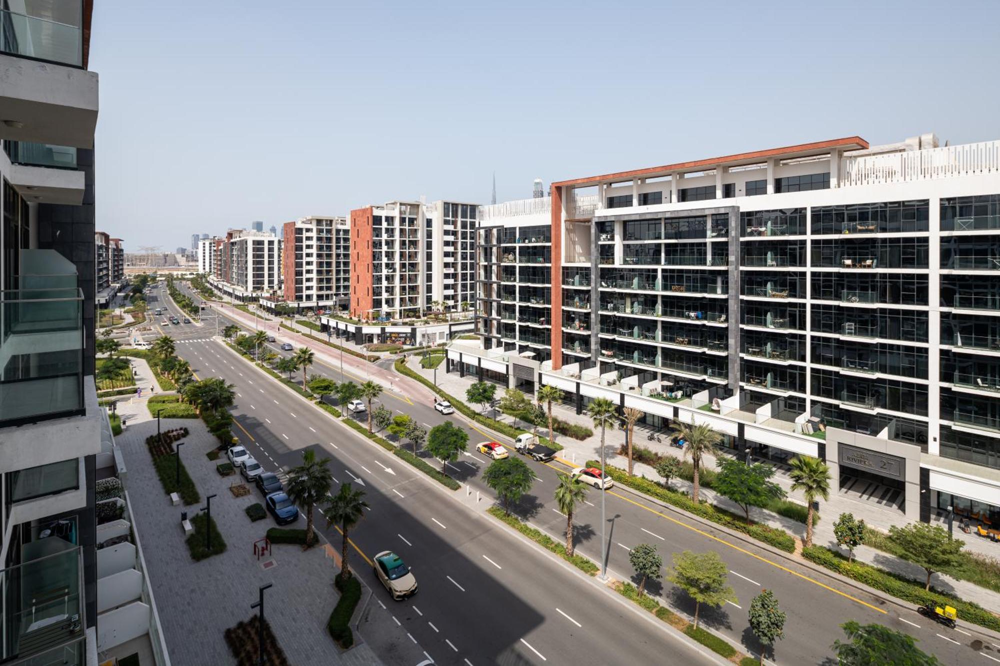 Apartment Deluxe 2 Bedroom In Azizi Riviera Dubai